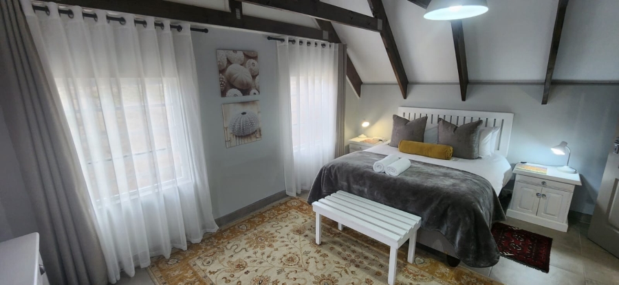 7 Bedroom Property for Sale in Jacobsbaai Western Cape